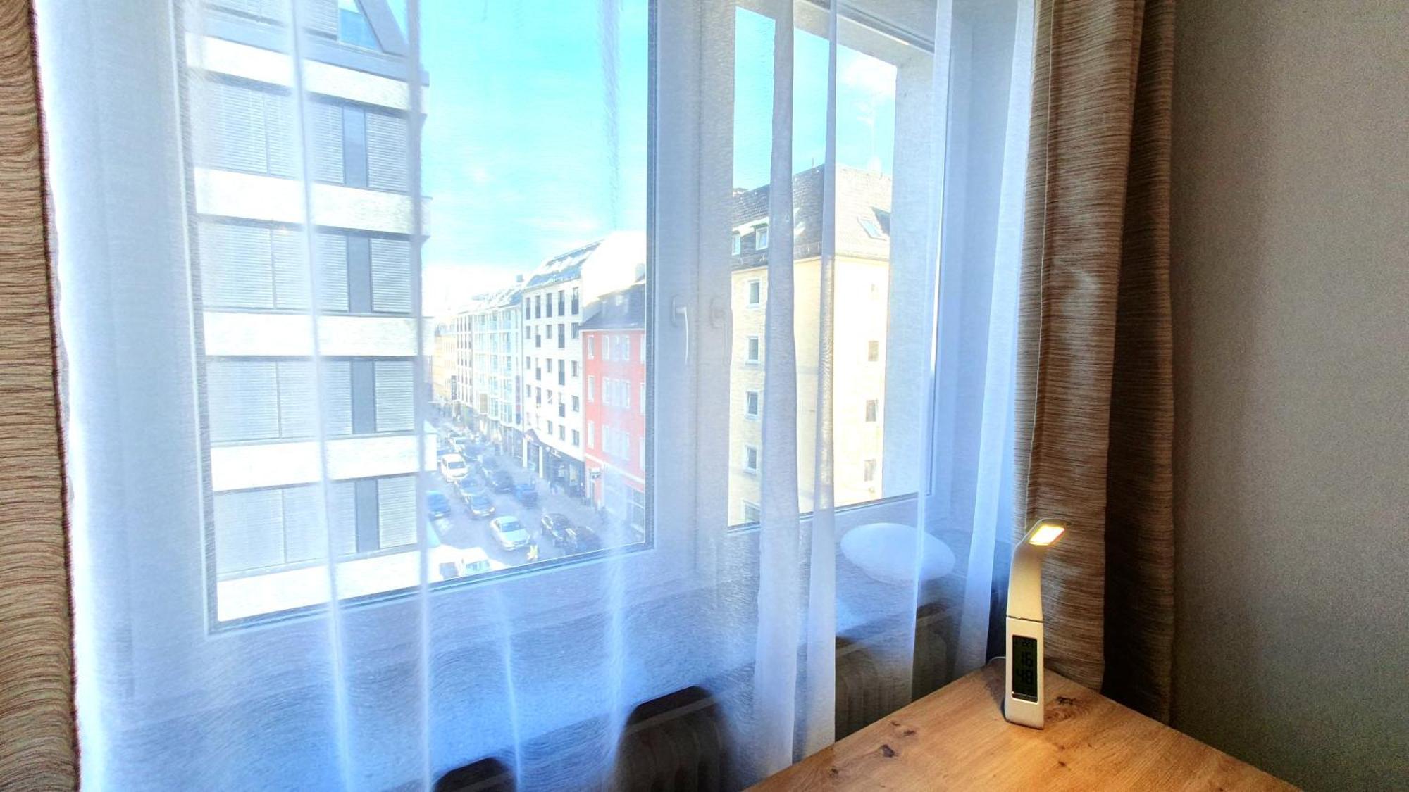 Stylish 5 Min From Station Apartamento