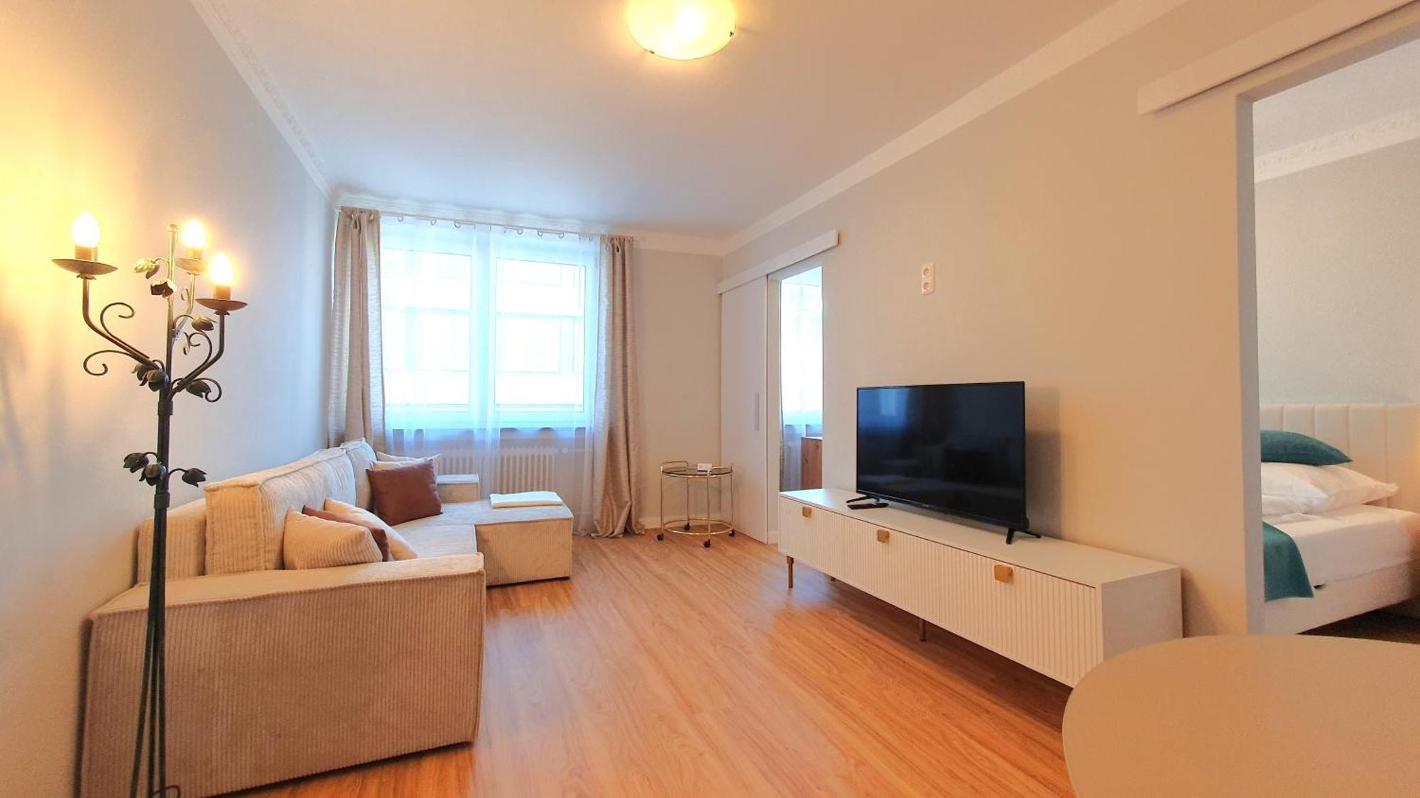 Stylish 5 Min From Station